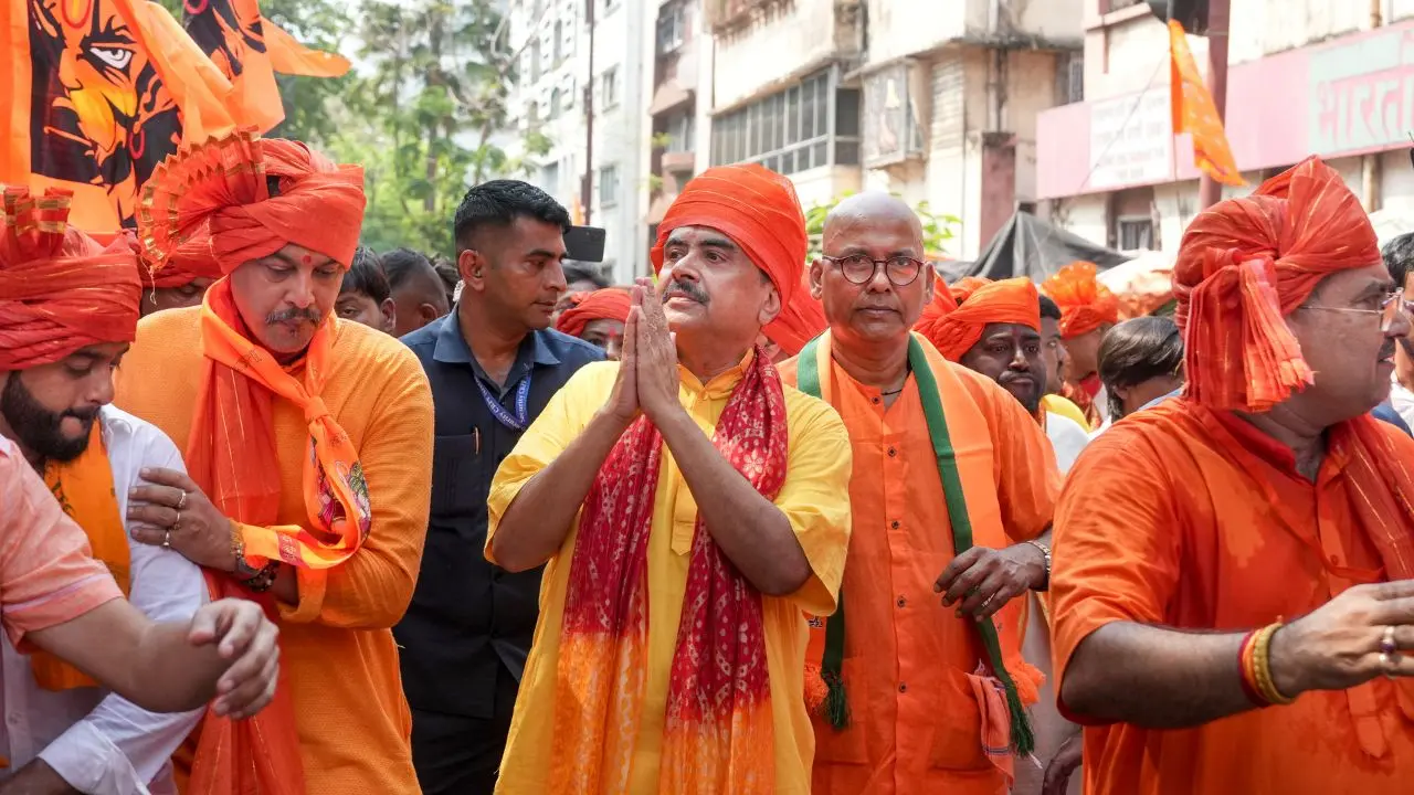 Adhikari takes part in Ram Navami procession at Bhabanipur ahead of WB polls